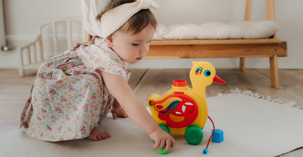 Tipy na smysluplné hry, hračky a knihy pro děti od 2 let