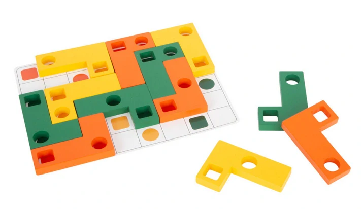 SMALL FOOT Logická hra Tetris